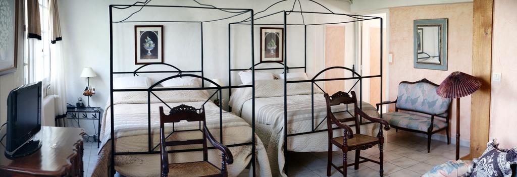 Le Moulin D'Hauterive Saint-Gervais-en-Valliere Room photo